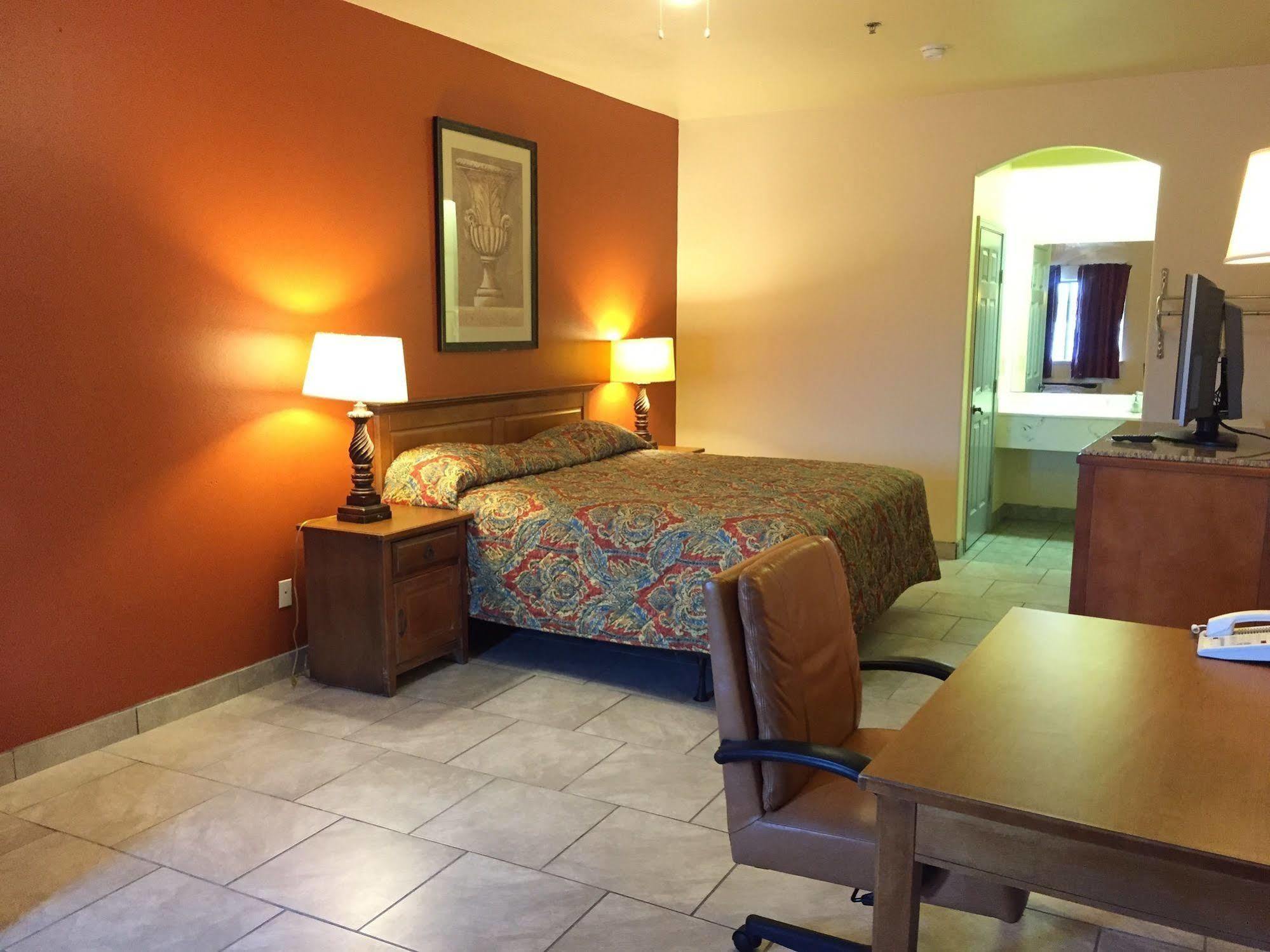 Boca Chica Inn And Suites Brownsville Dış mekan fotoğraf